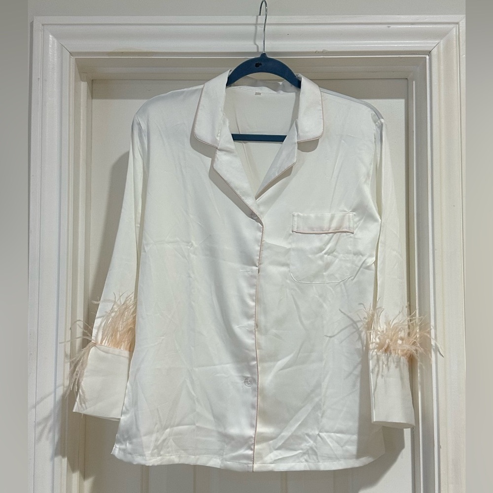 Feather-Trim white Pajama Set - size S